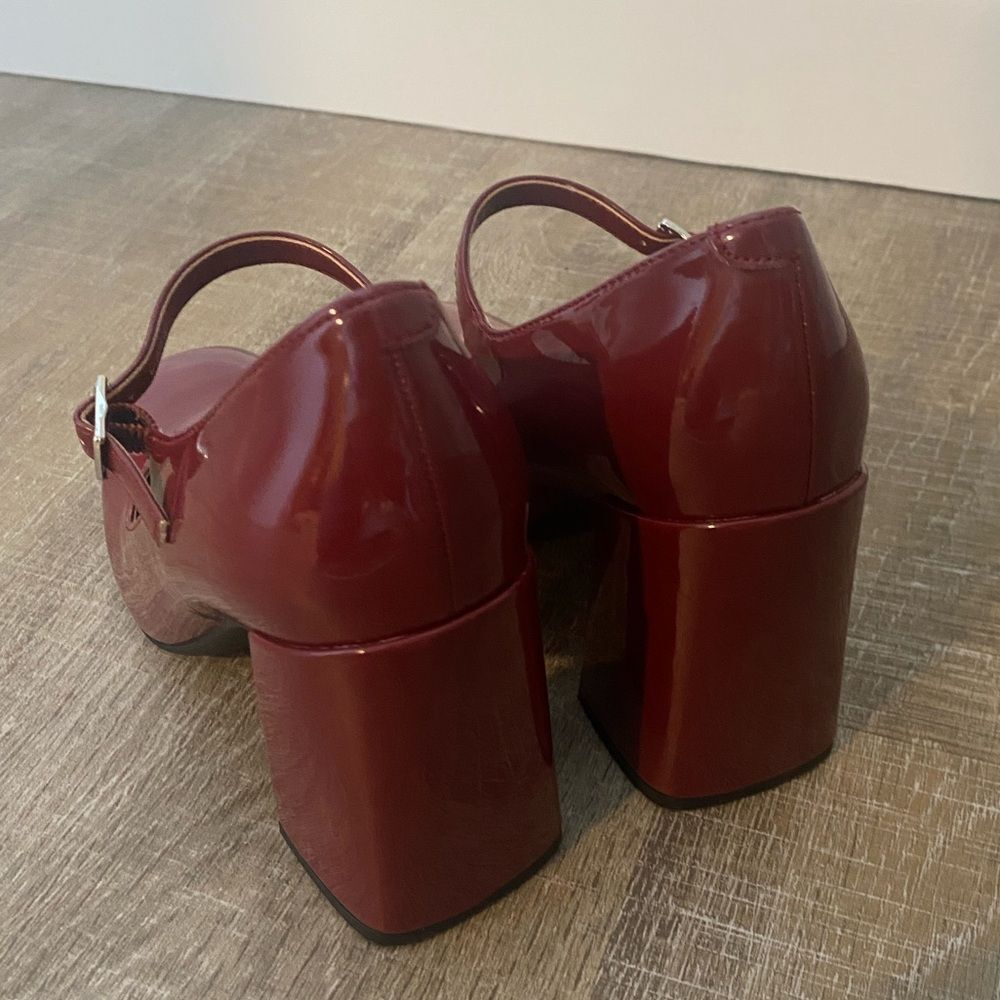 Marc Fisher Red Charin Mary Jane Block Heel Dress Pumps Size 6 Preppy Academia - Picture 6 of 11